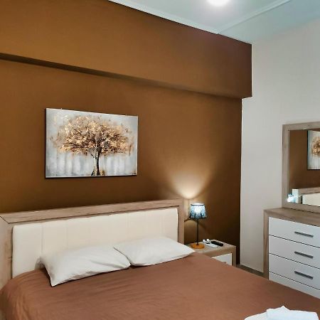 Luxury Lila House Under The Rocks Apartment Kalambaka Exterior foto