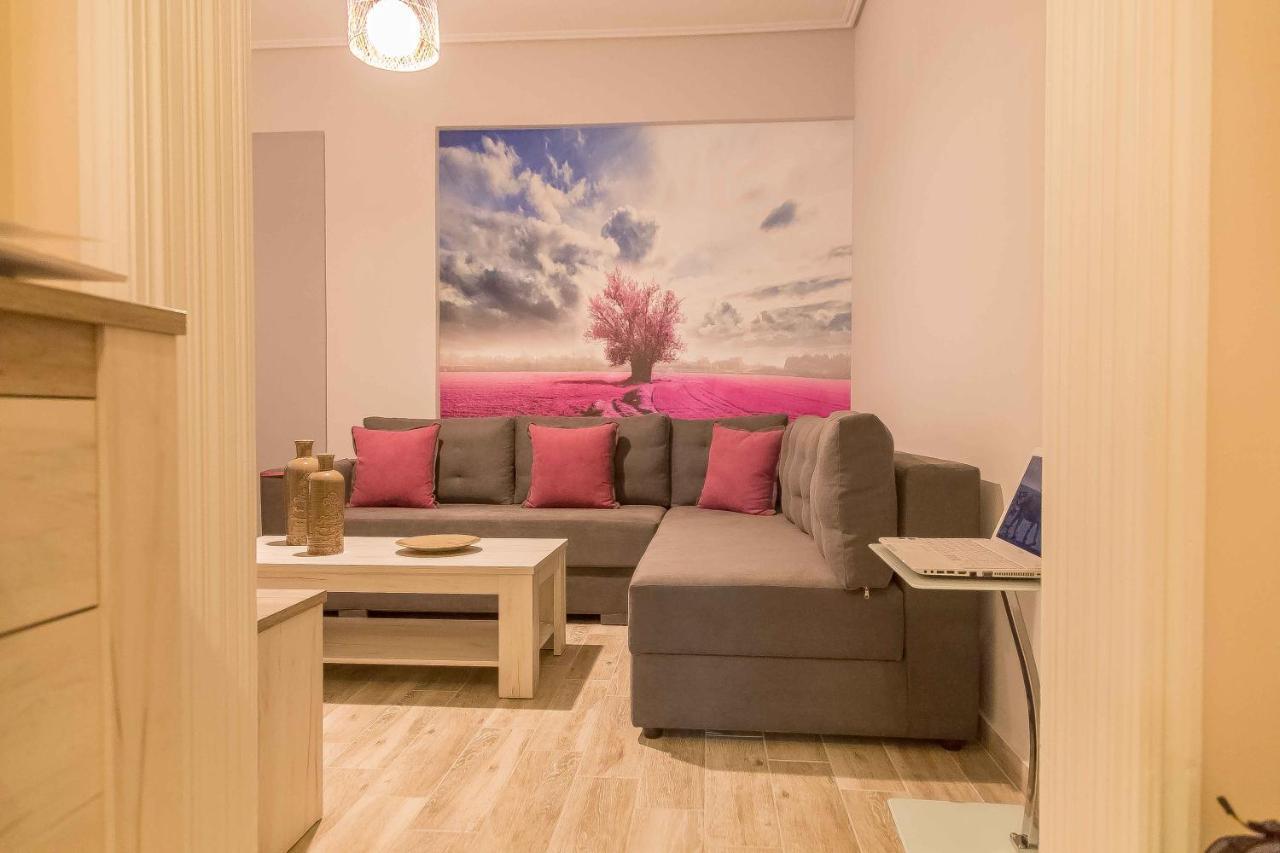 Luxury Lila House Under The Rocks Apartment Kalambaka Exterior foto