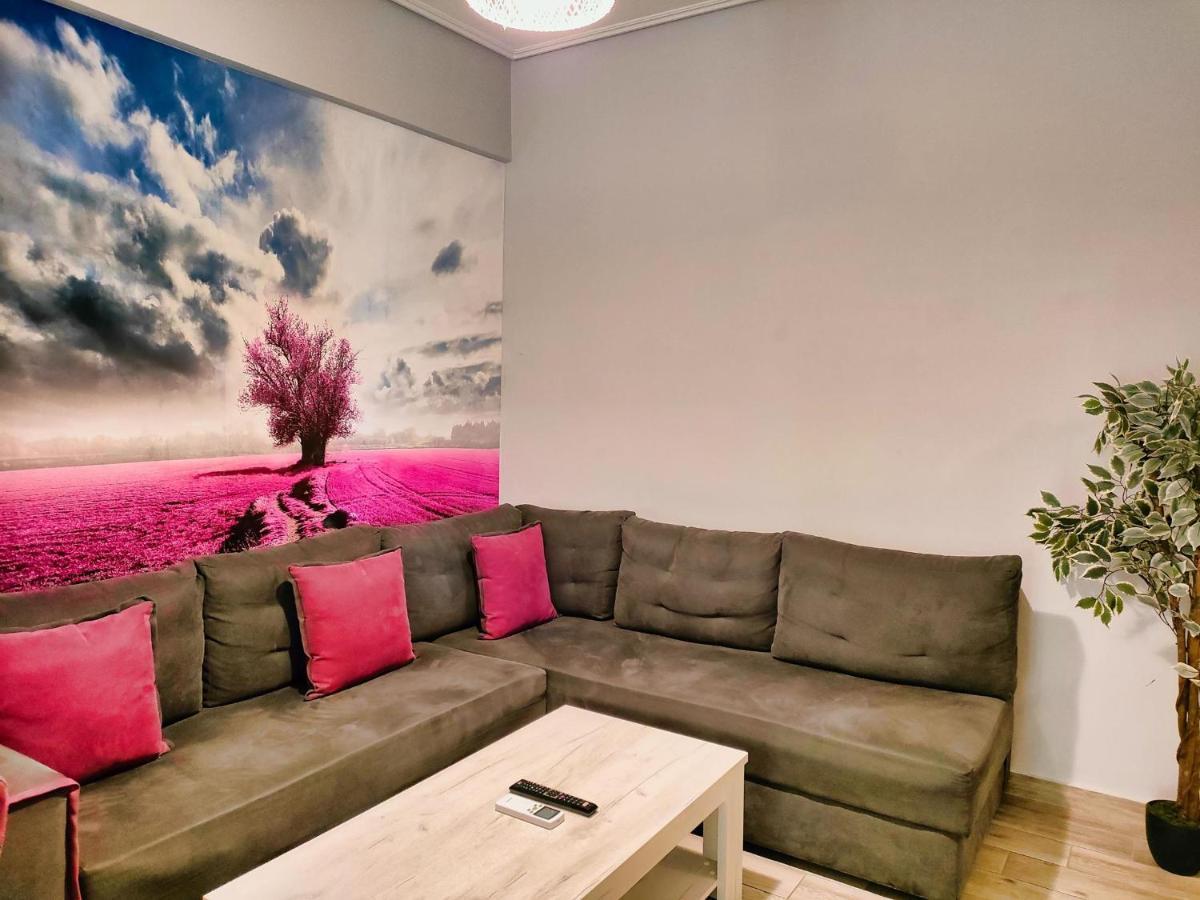 Luxury Lila House Under The Rocks Apartment Kalambaka Exterior foto