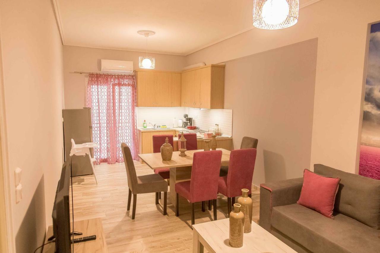 Luxury Lila House Under The Rocks Apartment Kalambaka Exterior foto